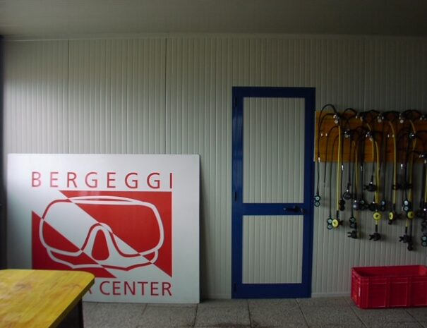 centro diving in vendita